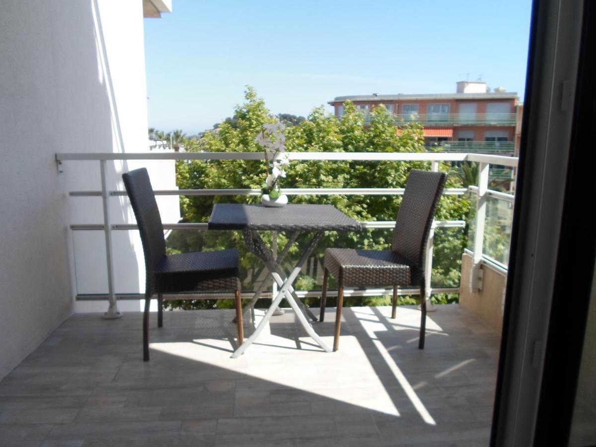 T3 A 50 M De La Apartment